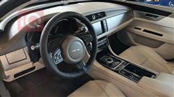 جاگوار XF